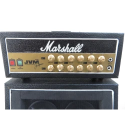 Verstärker mit Box von MARSHALL JCM800/JCM900/JVM Lead 1960 SEHR DETAILLIERTE VERSION