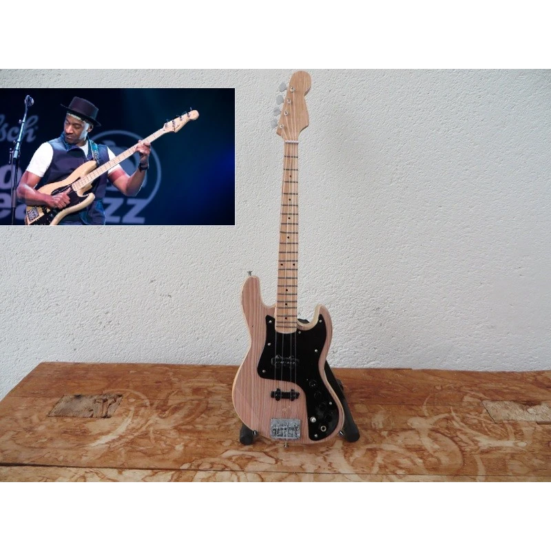 guitar FENDER JAZZ Bass by Sire Marcus Miller bass