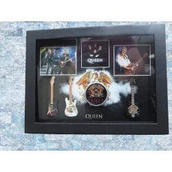 BLACKBOX MAX 3D schilderij met gitaren QUEEN  - Groot model -